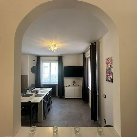 Casa *