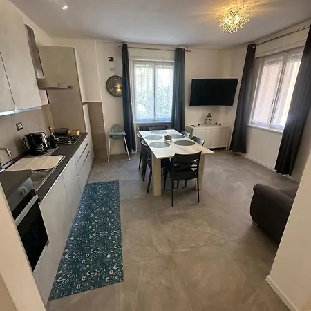 Casa *
